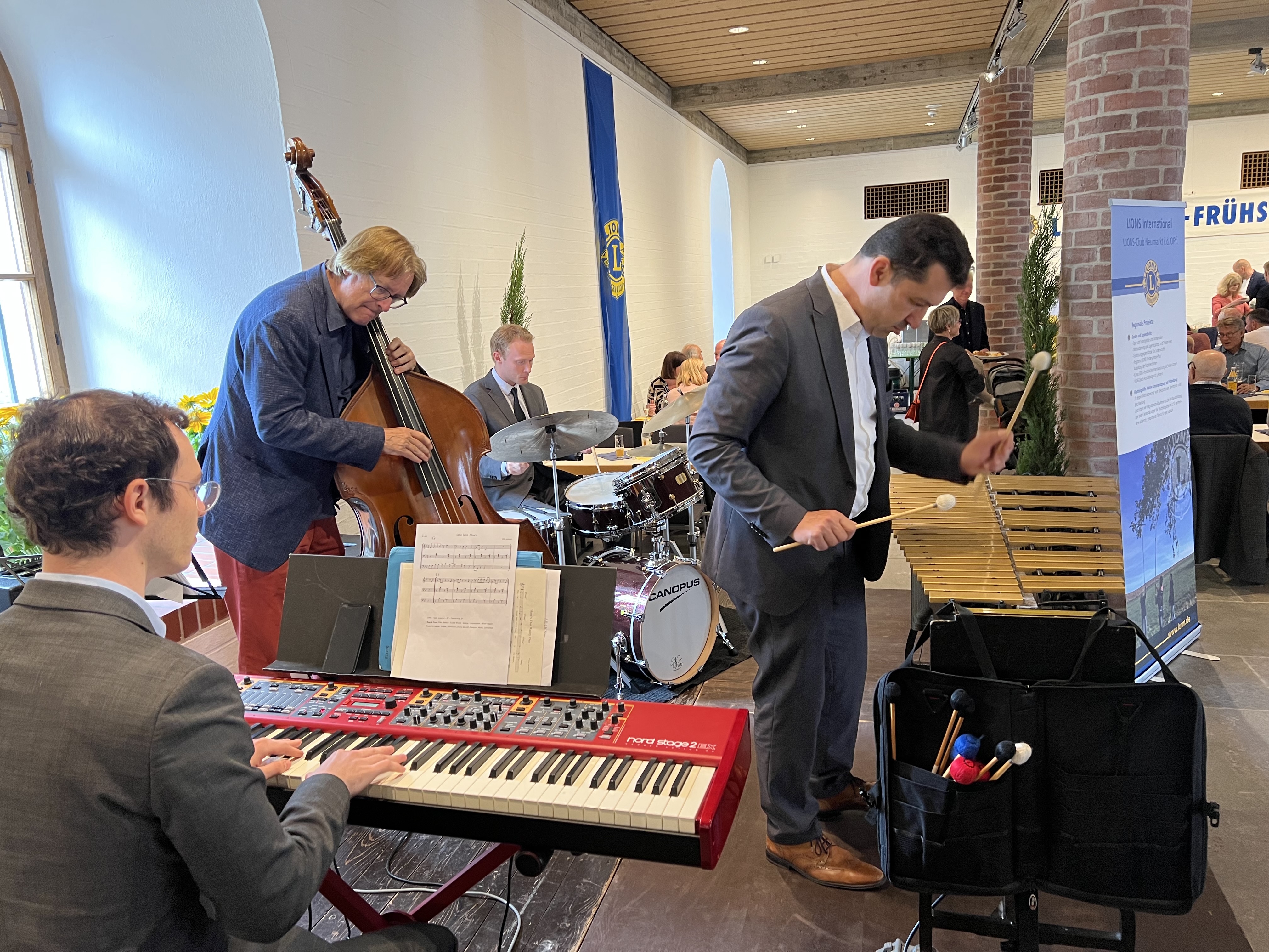 Der Jazzfrühschoppen des Lions Club Neumarkt findet im Reitstadel statt.