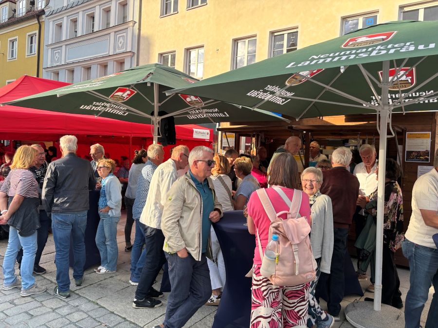 Der Stand von Issoire und dem Lions Club war gut besucht.