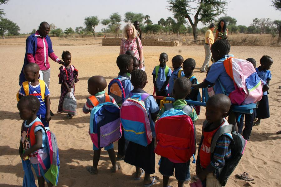 Hélène Dumont besucht jedes Jahr den Senegal.